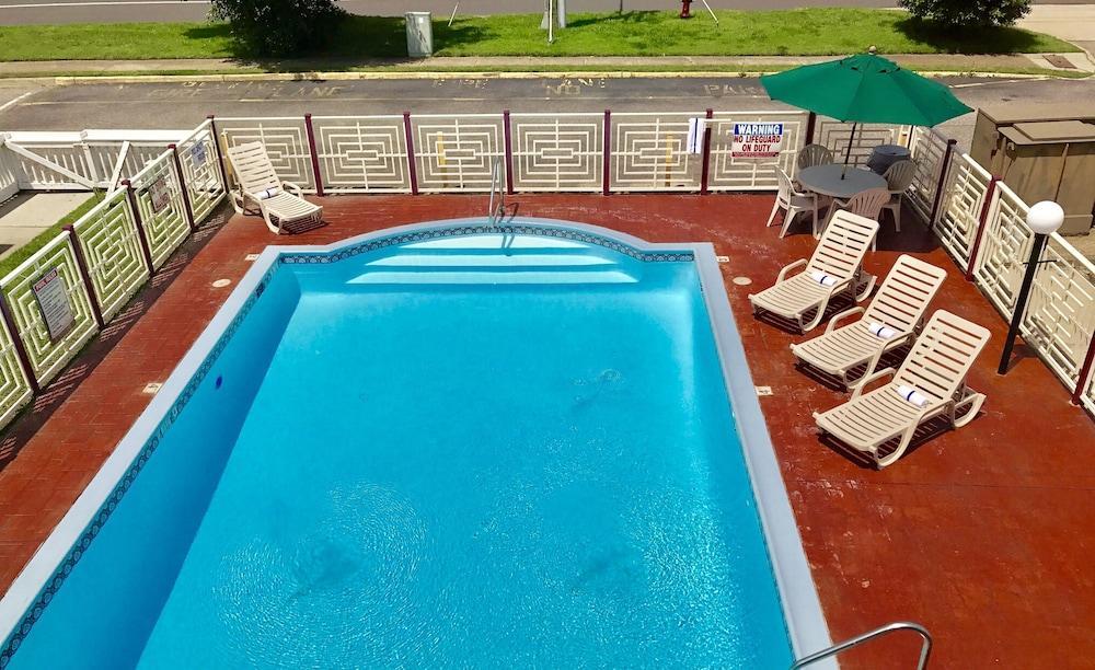 Quality Inn Little Creek Virginia Beach Exterior photo