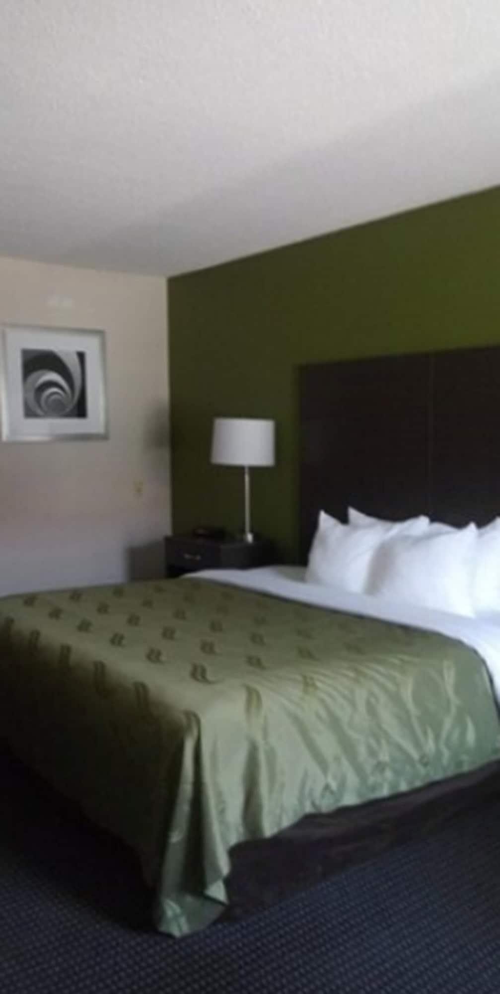 Quality Inn Little Creek Virginia Beach Exterior photo