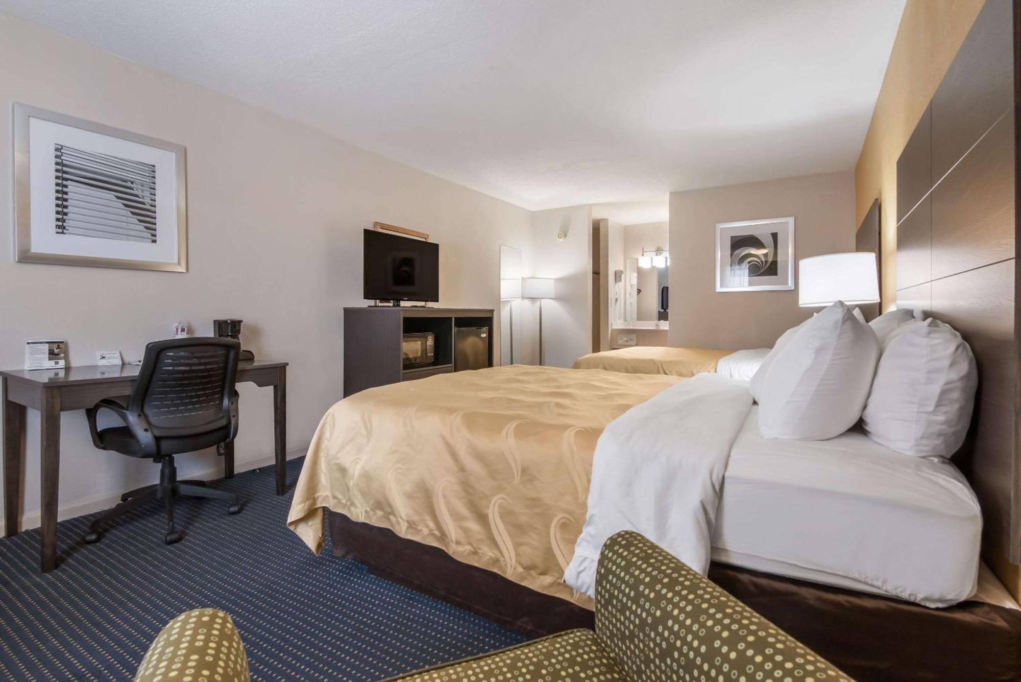 Quality Inn Little Creek Virginia Beach Exterior photo