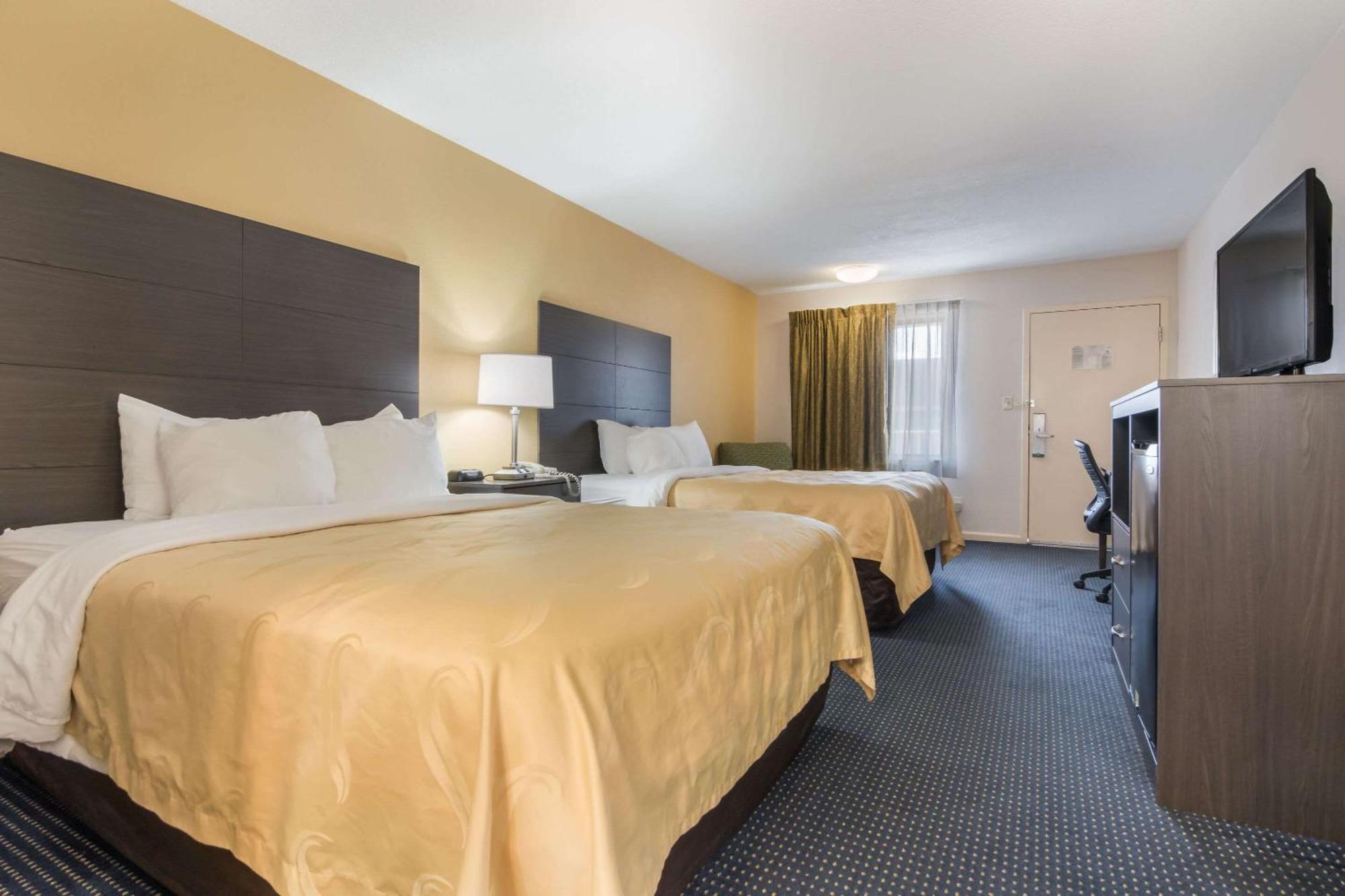 Quality Inn Little Creek Virginia Beach Exterior photo