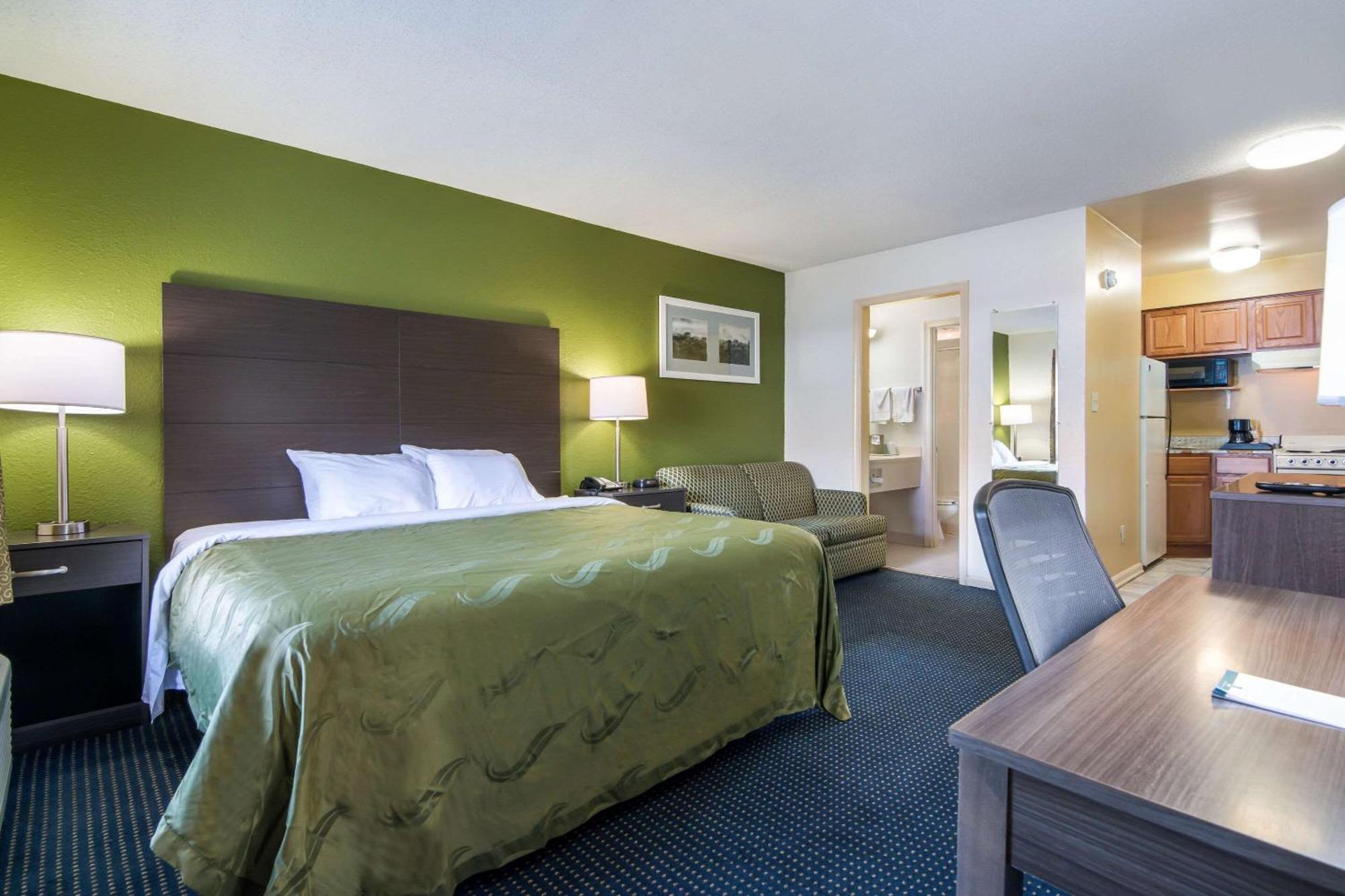 Quality Inn Little Creek Virginia Beach Exterior photo
