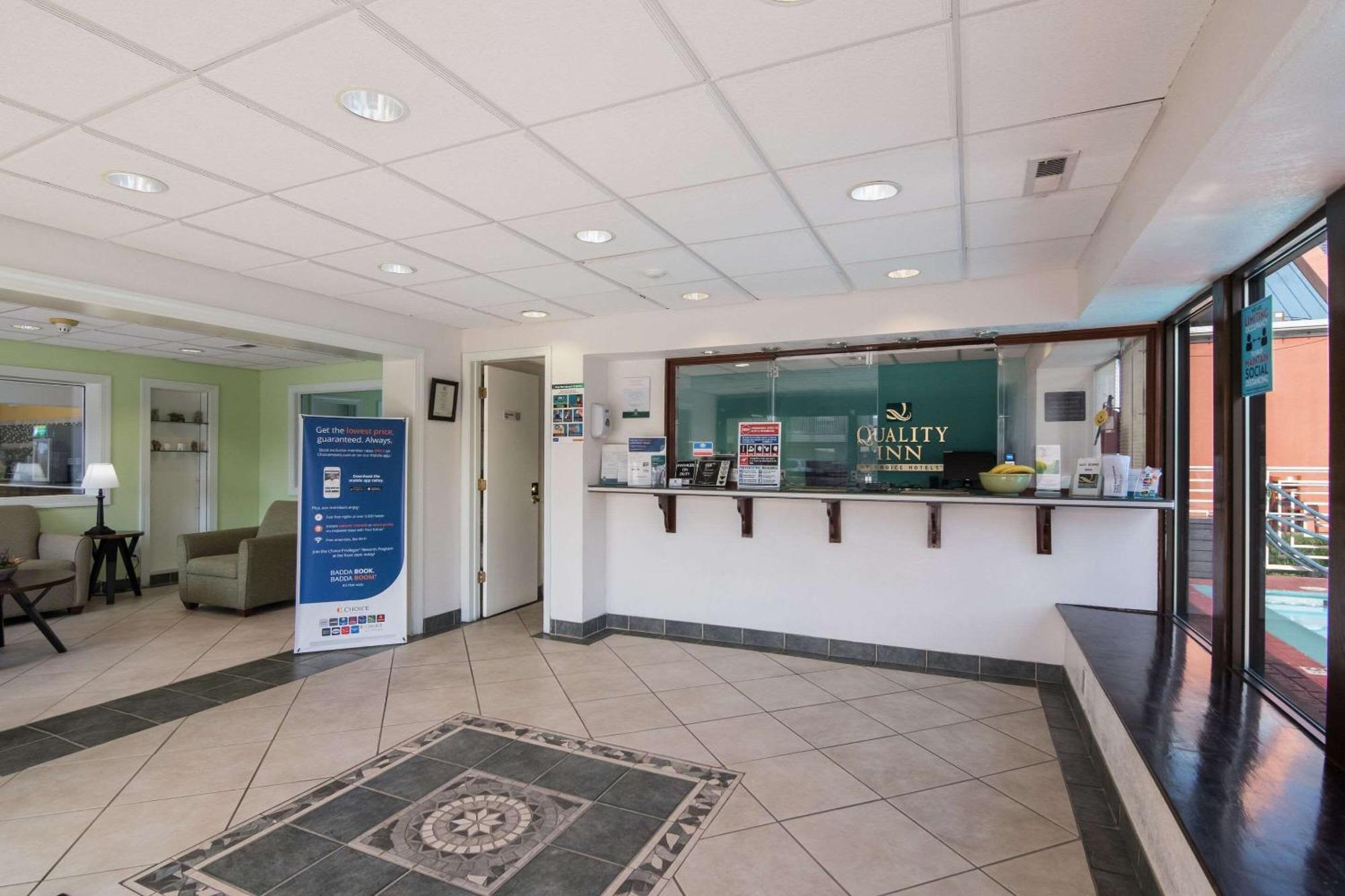 Quality Inn Little Creek Virginia Beach Exterior photo